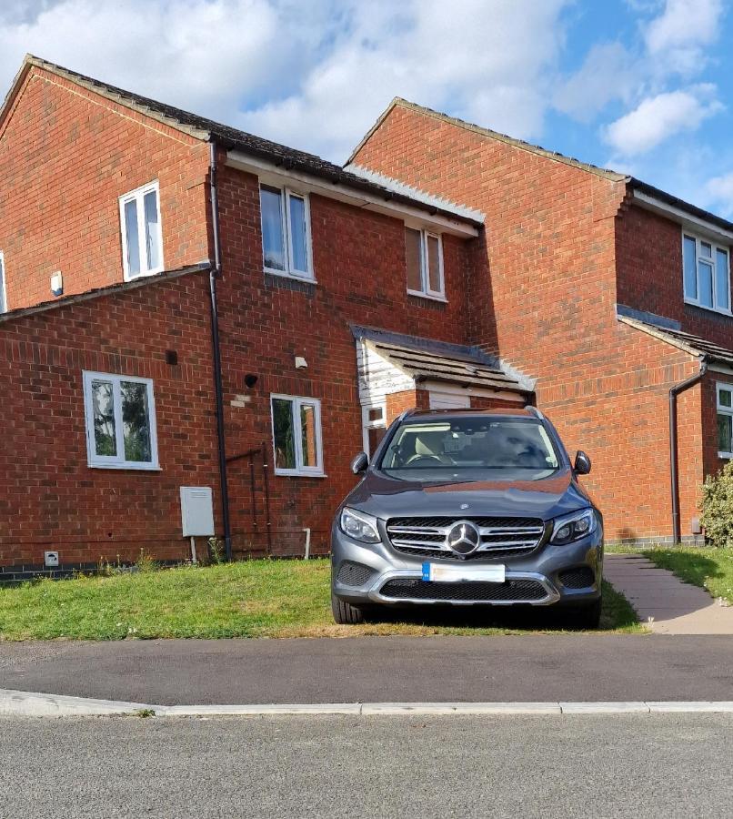 Holiday home Modern 3 Bedroom House, Free Parking In Oxford